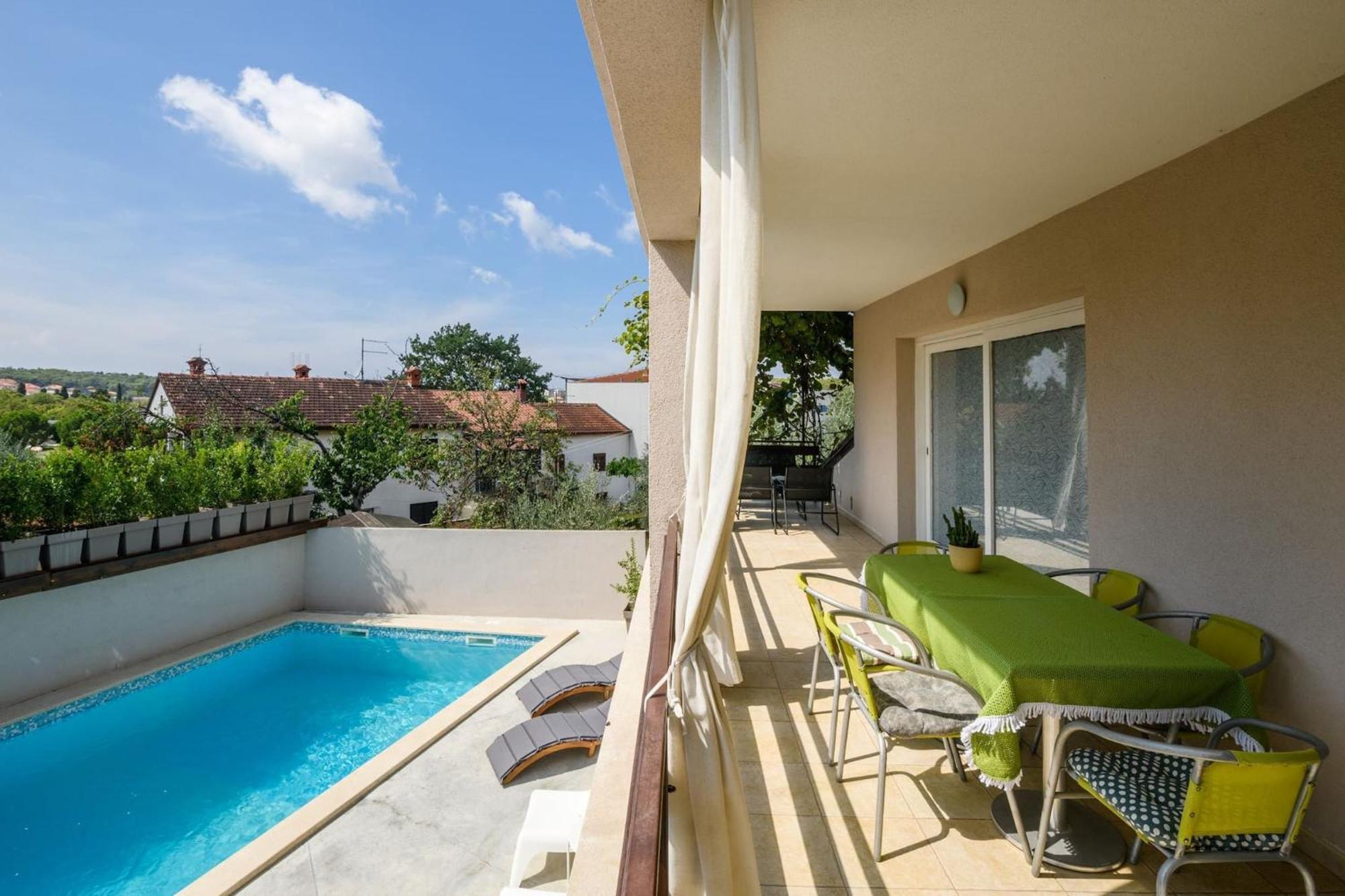 Monte Magno Villa *